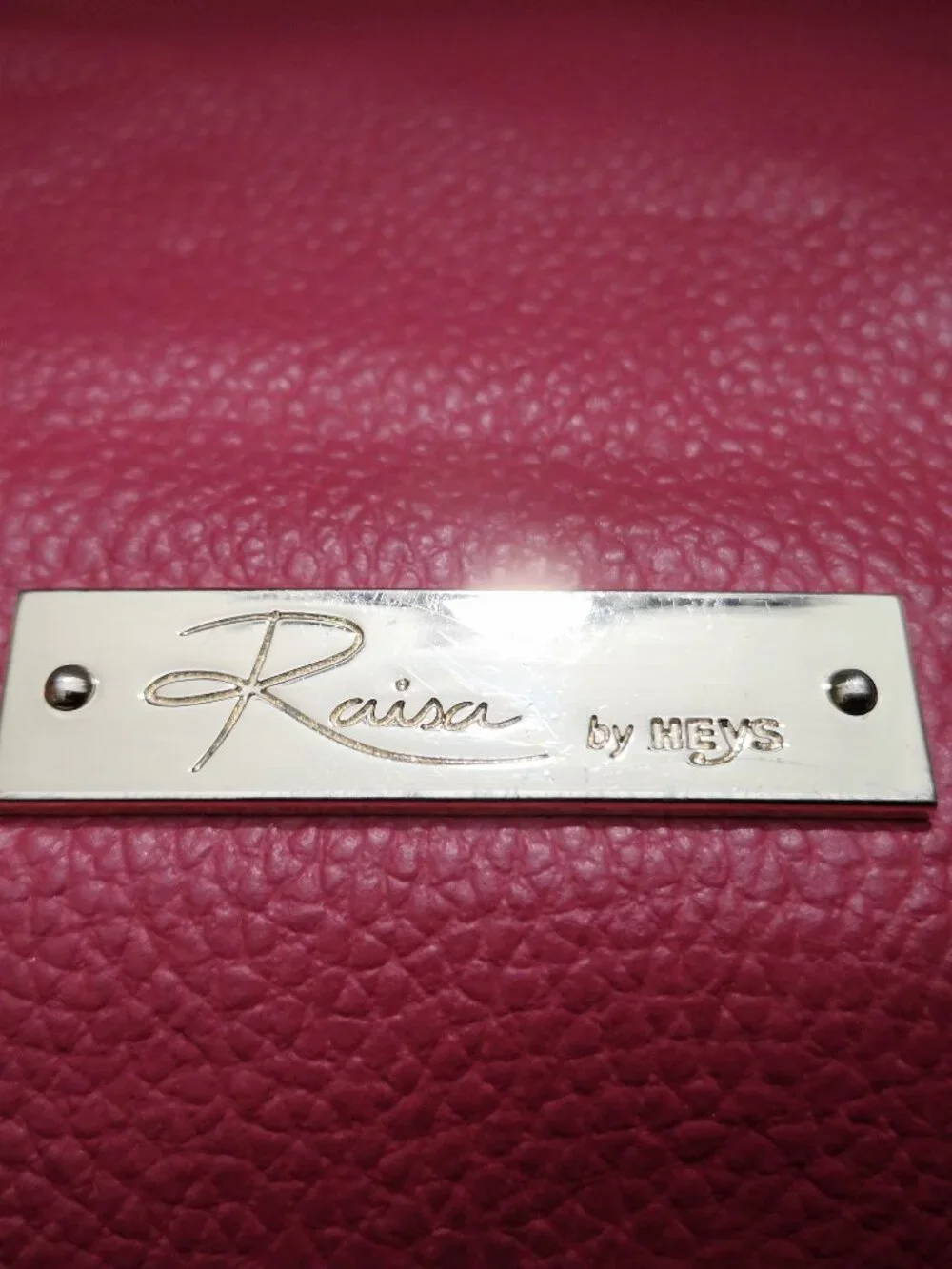 Raisa by Heys Pink Adjustable Strap Pebble Finish Leather Large Tote Bag Lined - Picture 3 of 15